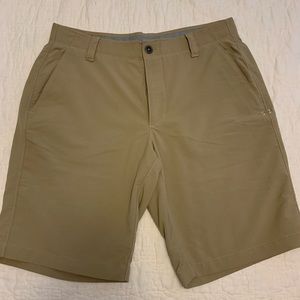 Under Armour Khaki Hybrid Short, Size 34